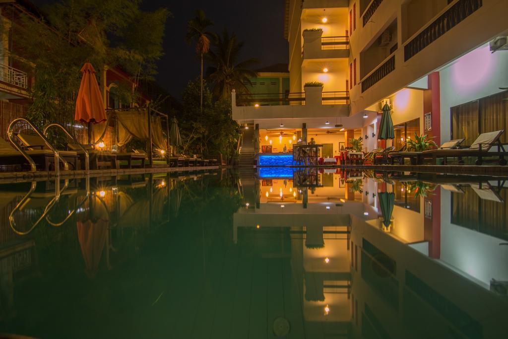 Mekong Angkor Deluxe Hotel Siem Reap Dış mekan fotoğraf